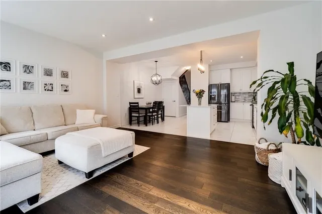 Additional property image - 32 GREENWICH Ave