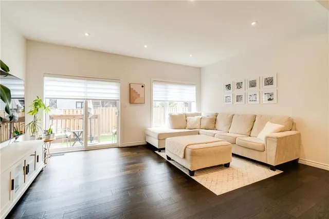 Additional property image - 32 GREENWICH Ave