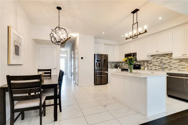 Additional property image - 32 GREENWICH Ave