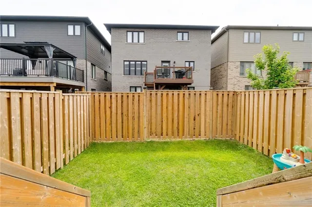 Additional property image - 32 GREENWICH Ave