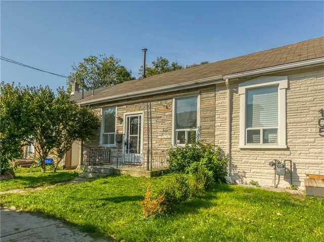 Additional property image - 103 EMERALD St