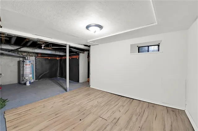 Additional property image - 103 EMERALD St