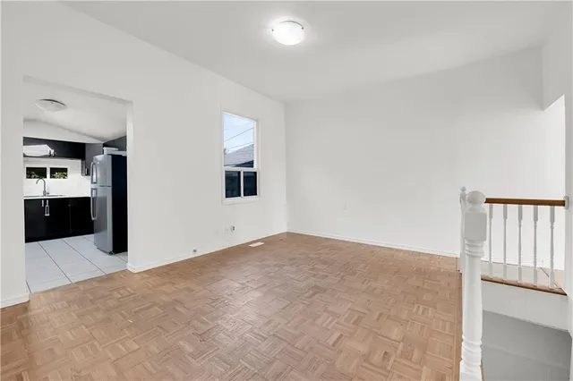 Additional property image - 103 EMERALD St