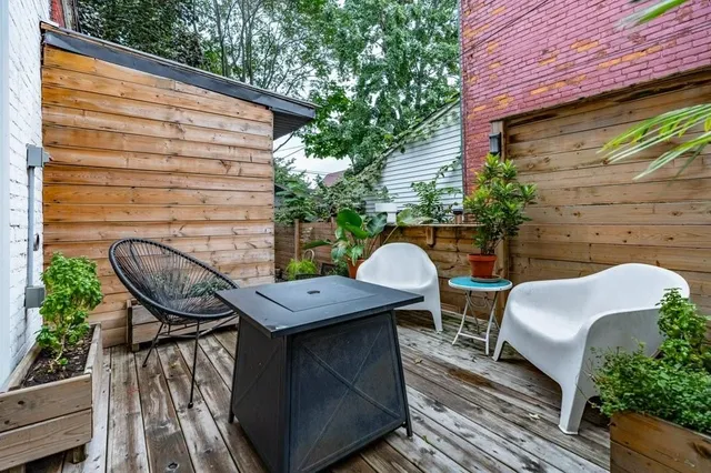 Additional property image - 120 GIBSON Ave
