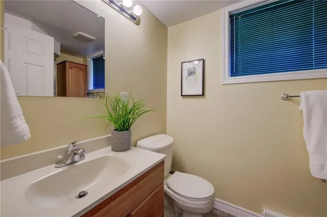 Additional property image - 1242 SHEFFIELD Rd