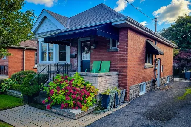 Additional property image - 133 CAMERON Ave