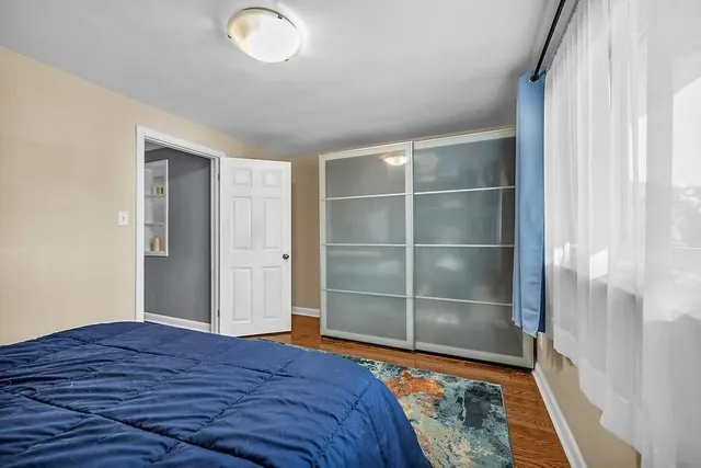 Additional property image - 2439 BARCLAY Rd