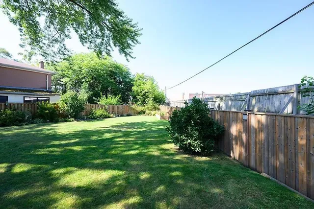 Additional property image - 2439 BARCLAY Rd