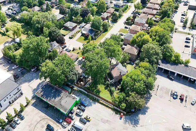 Additional property image - 2439 BARCLAY Rd
