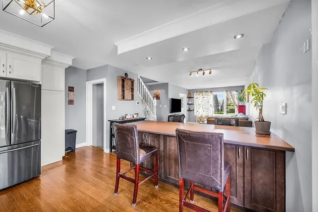Additional property image - 2439 BARCLAY Rd
