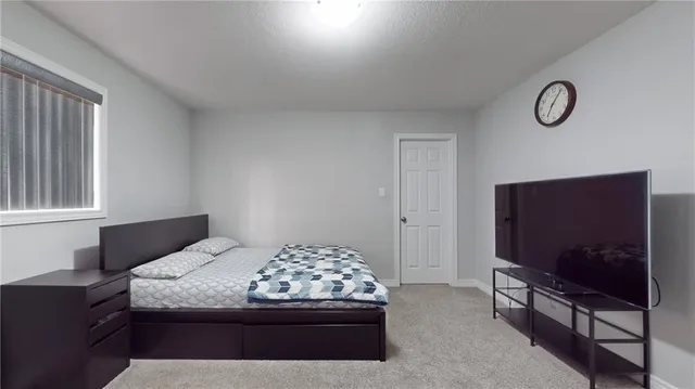 Additional property image - 341 RIVERTRAIL Ave