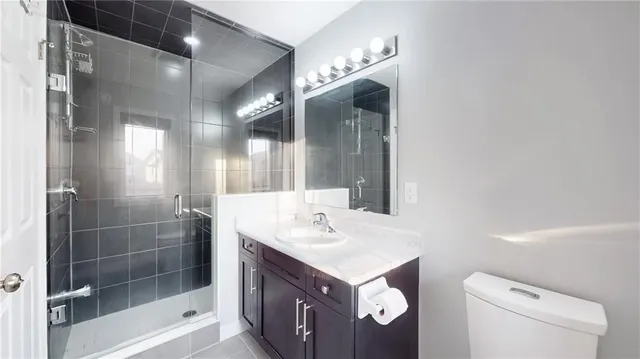 Additional property image - 341 RIVERTRAIL Ave