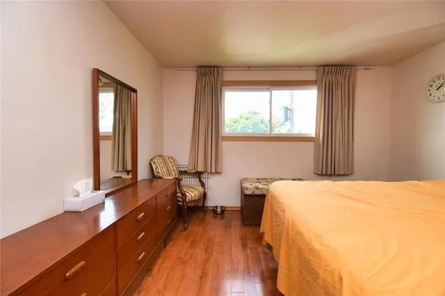 Additional property image - 39 EAST 39TH St