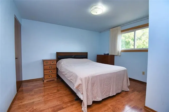 Additional property image - 39 EAST 39TH St