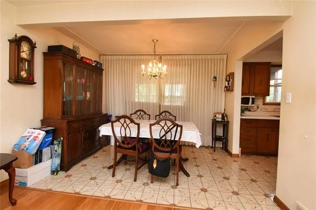 Additional property image - 39 EAST 39TH St