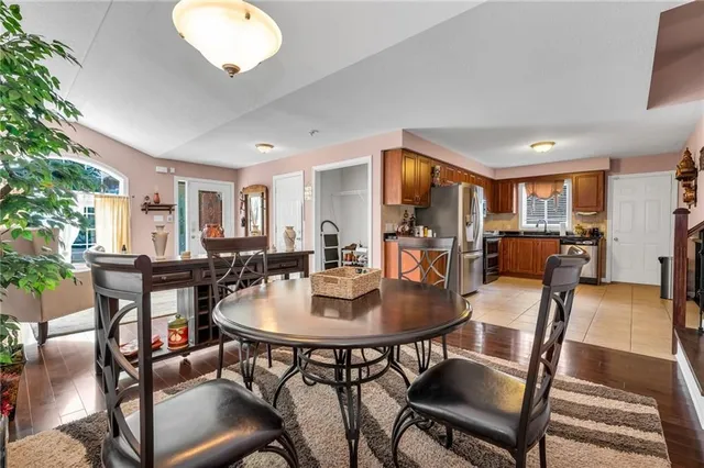 97 HANNON Cres, Hamilton 3
