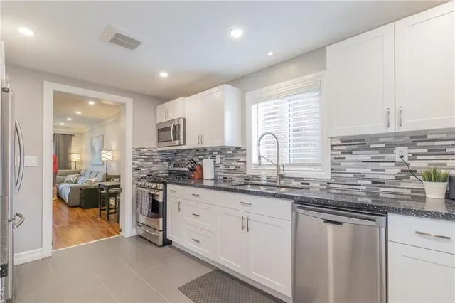 Additional property image - 195 KENSINGTON Ave