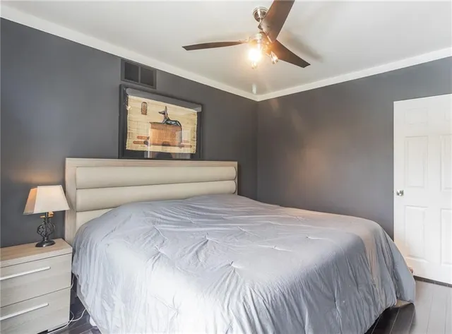Additional property image - 195 KENSINGTON Ave
