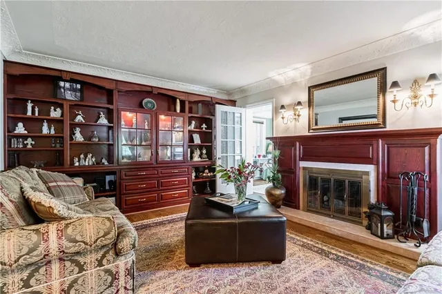 157 WEST St, Smithville 3