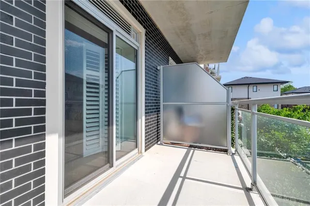 Additional property image - 16 MARKLE Cres Unit 213