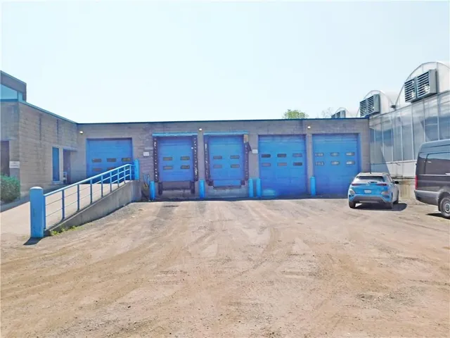 Additional property image - 7076 MCNIVEN Rd
