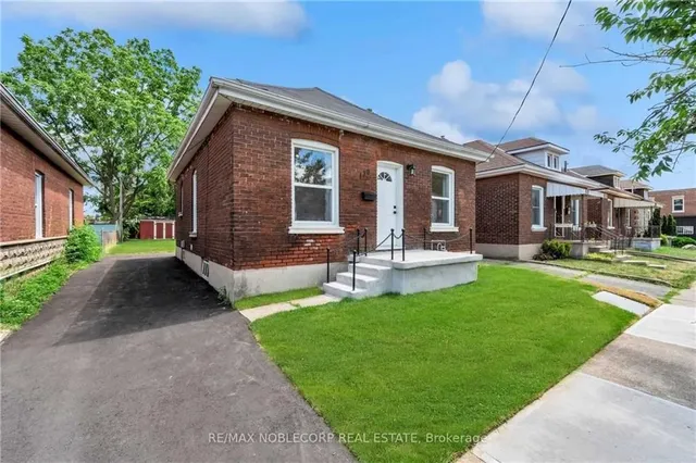 130 SUPERIOR St, Brantford