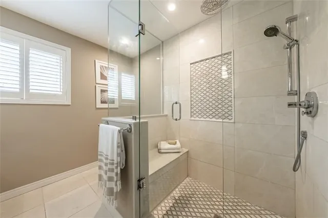 Additional property image - 16 BENVENUTO Cres