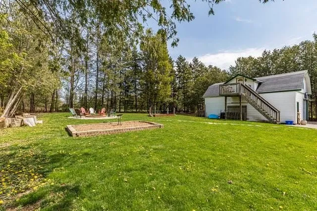 Additional property image - 3052 Guyatt Rd