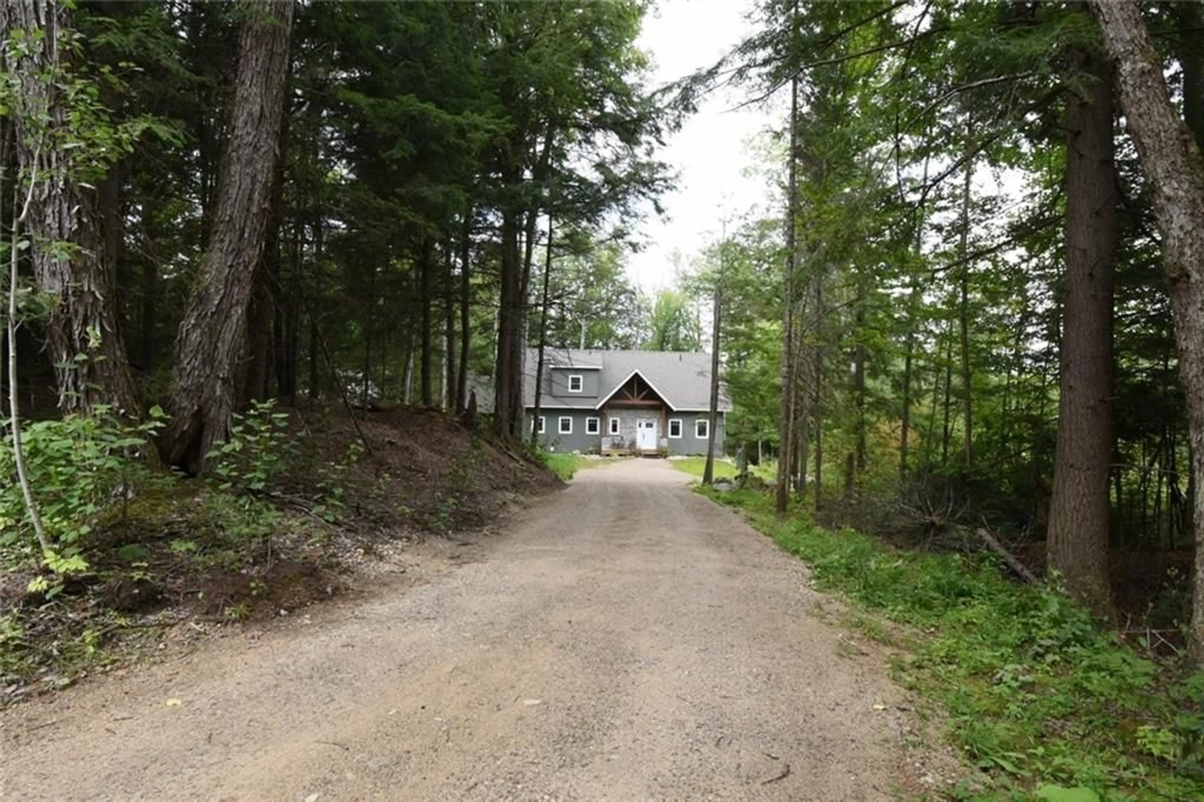 Cottage for 1417 Dickie Lake Rd, Baysville Ontario P0B 1A0