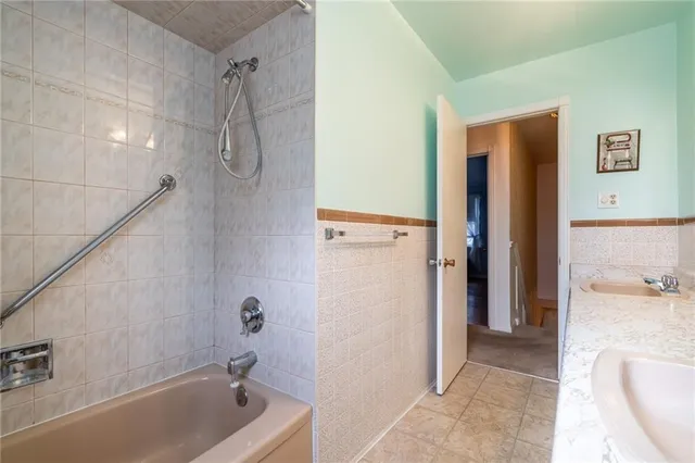 Additional property image - 2024 CHEVIOT Crt
