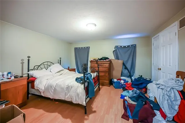 Additional property image - 129 LYNDEN Rd