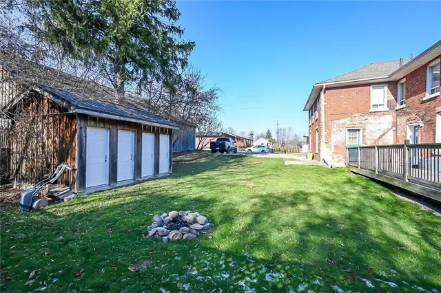Additional property image - 129 LYNDEN Rd
