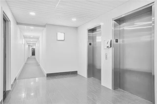 Additional property image - 112 King St Unit 1111