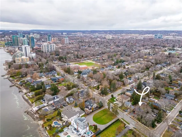 Additional property image - 2317 Lakeshore Rd