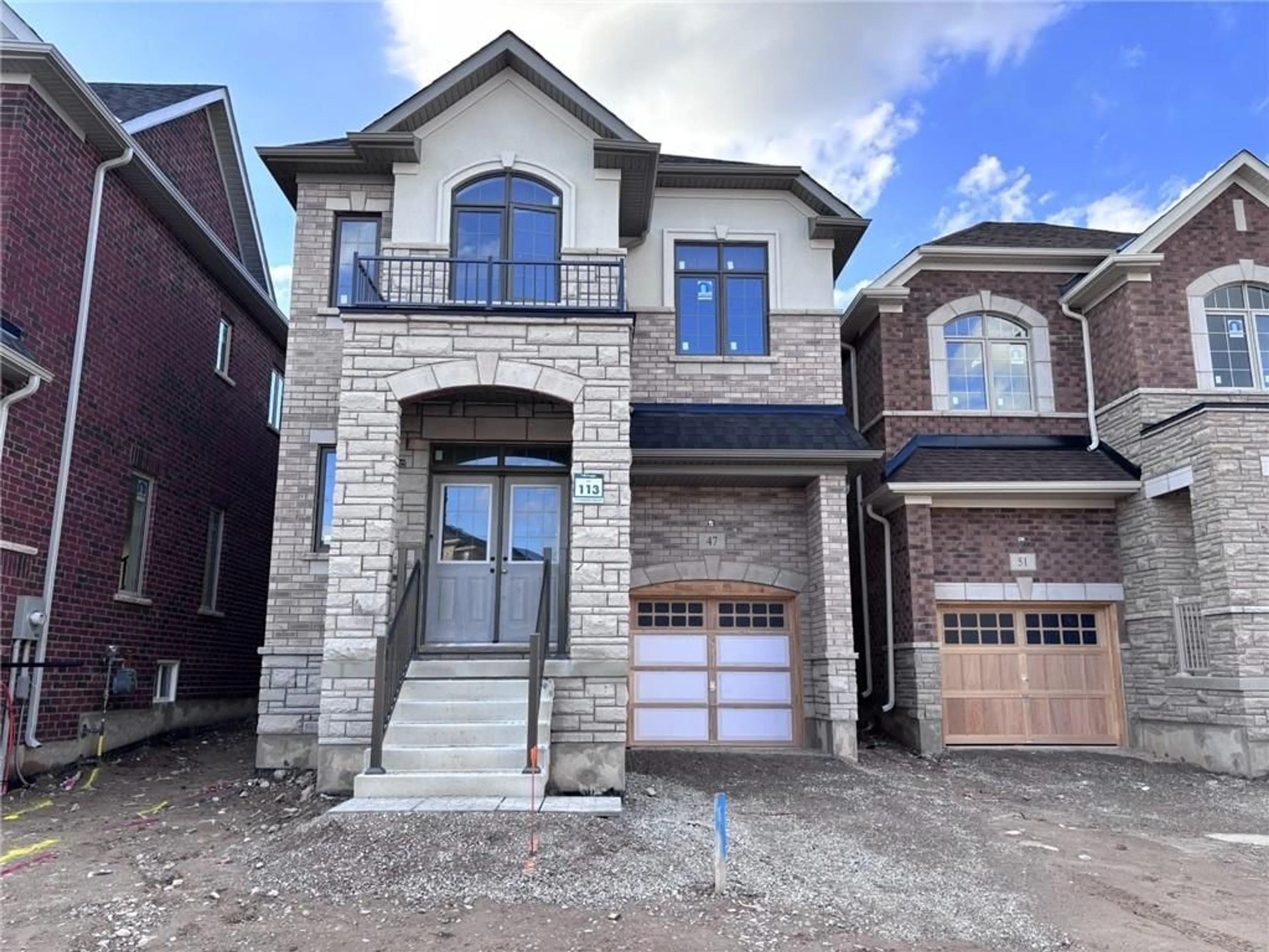 Home with brick exterior material for 47 Bloomfield Cres, Cambridge Ontario N1R 0E9