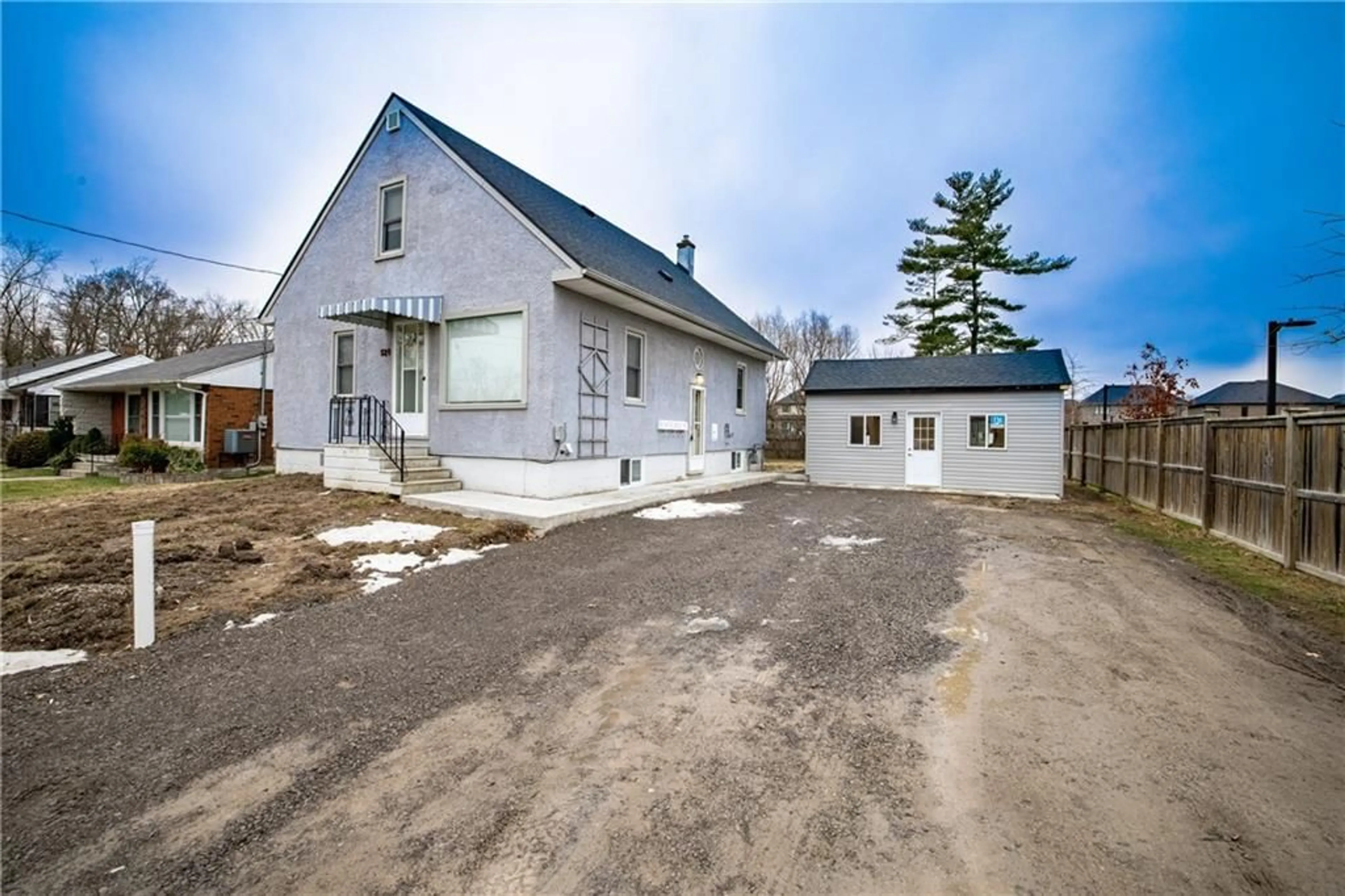 Cottage for 521 South Pelham Rd, Dacre Ontario L3C 3C7