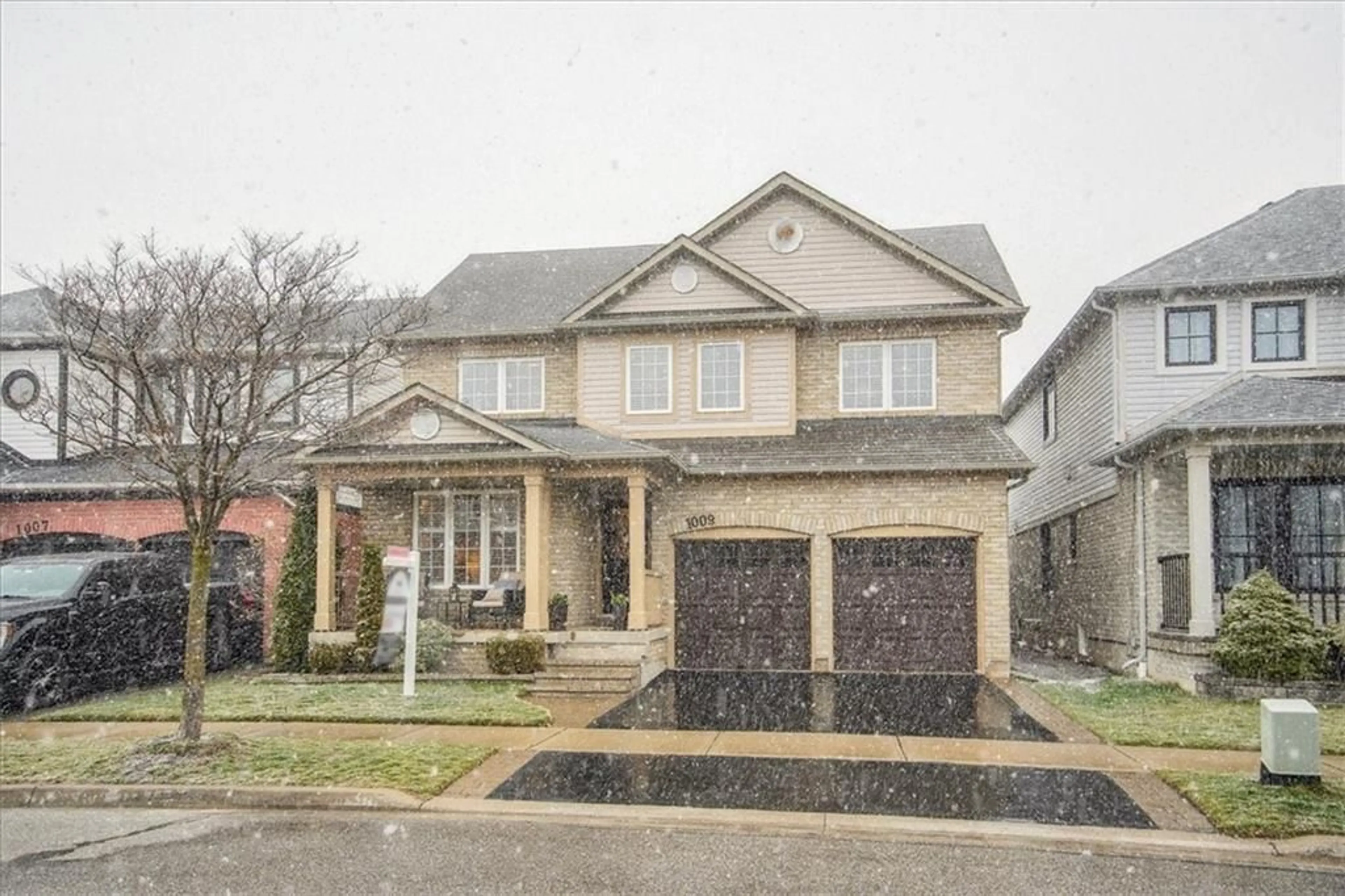 Frontside or backside of a home for 1009 HOLDSWORTH Cres, Milton Ontario L9T 0C3