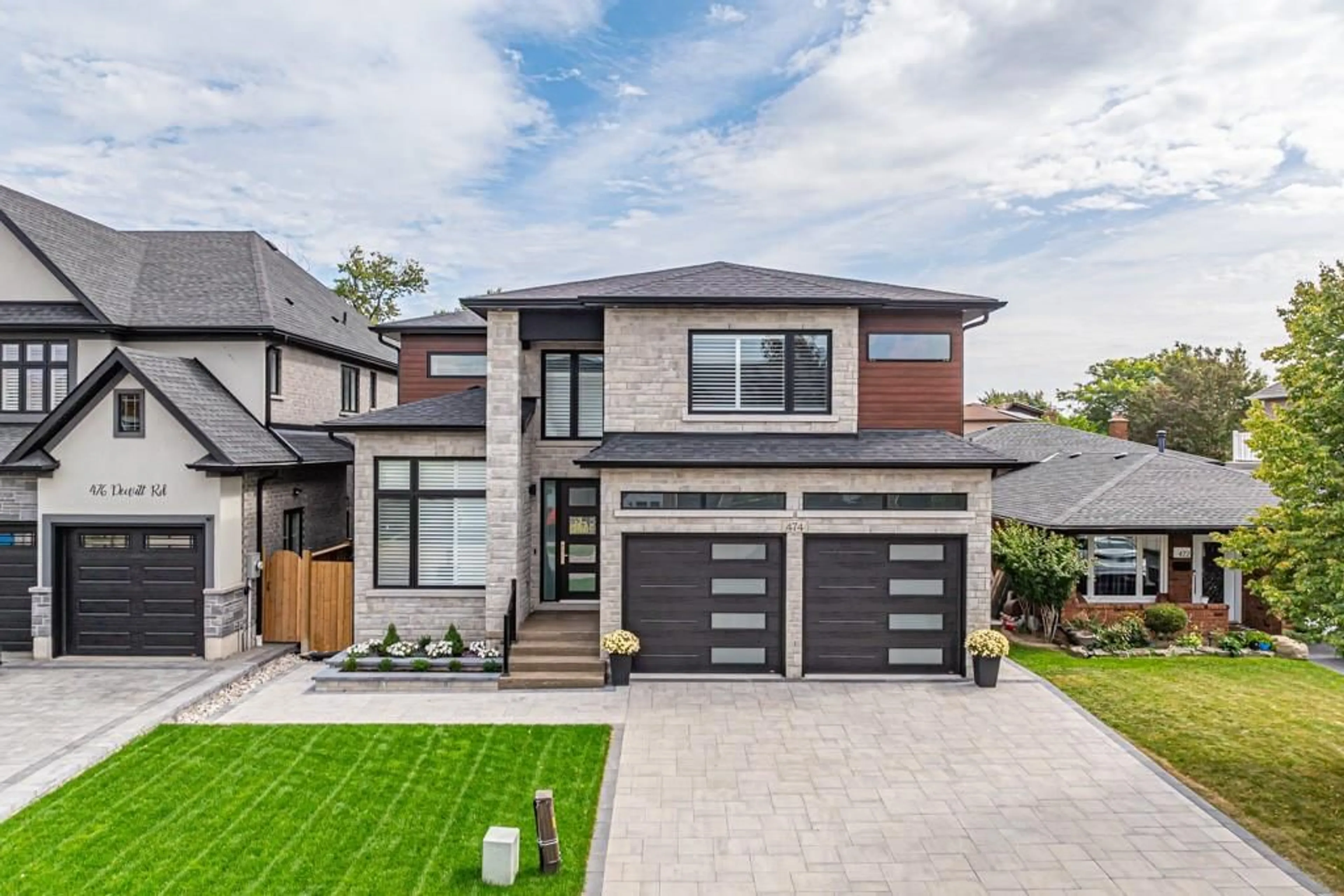 Home with brick exterior material for 474 Dewitt Rd, Stoney Creek Ontario L8E 5A5