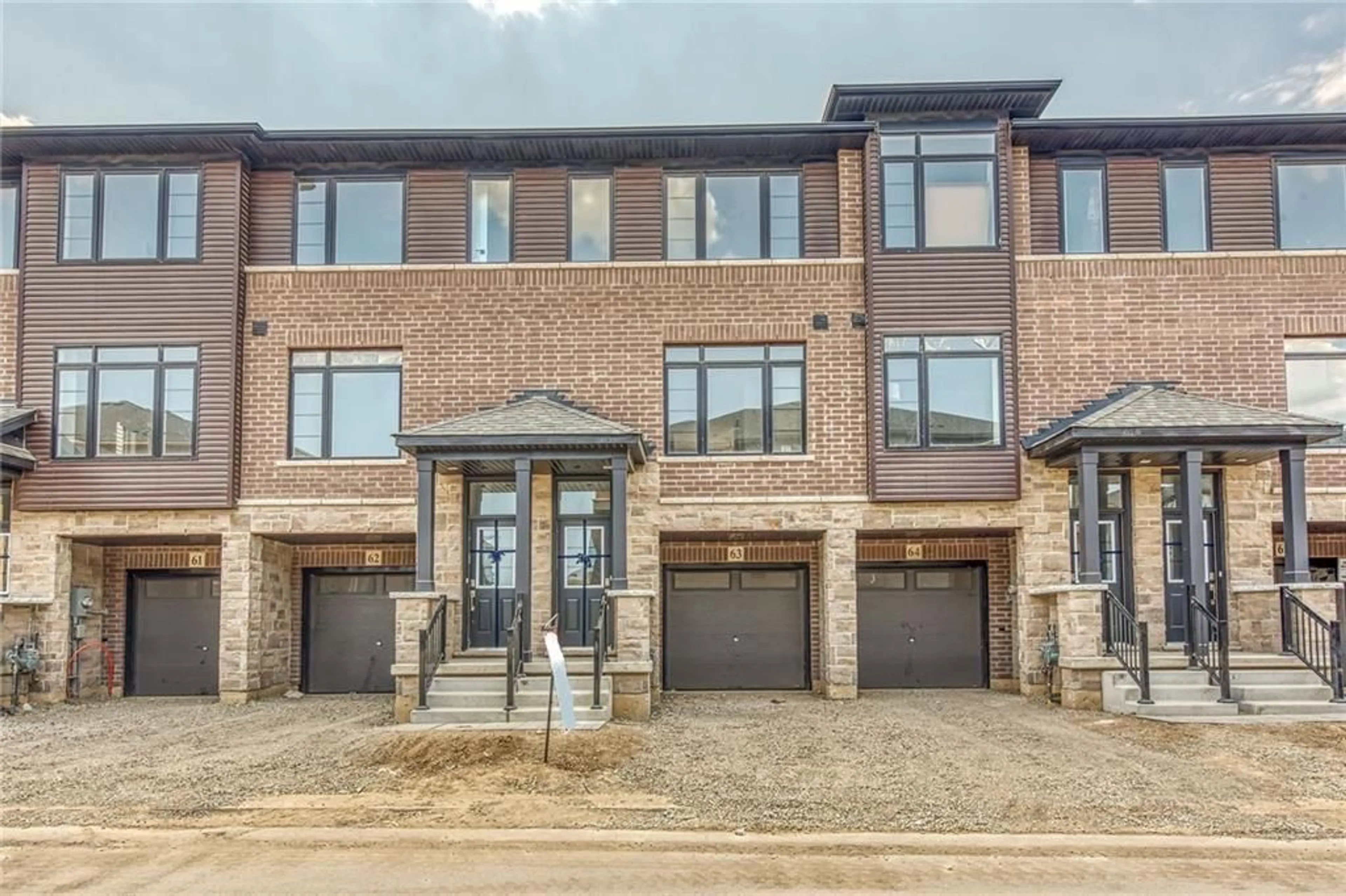 A pic from exterior of the house or condo for 461 Blackburn Dr #63, Brantford Ontario N3T 6S8