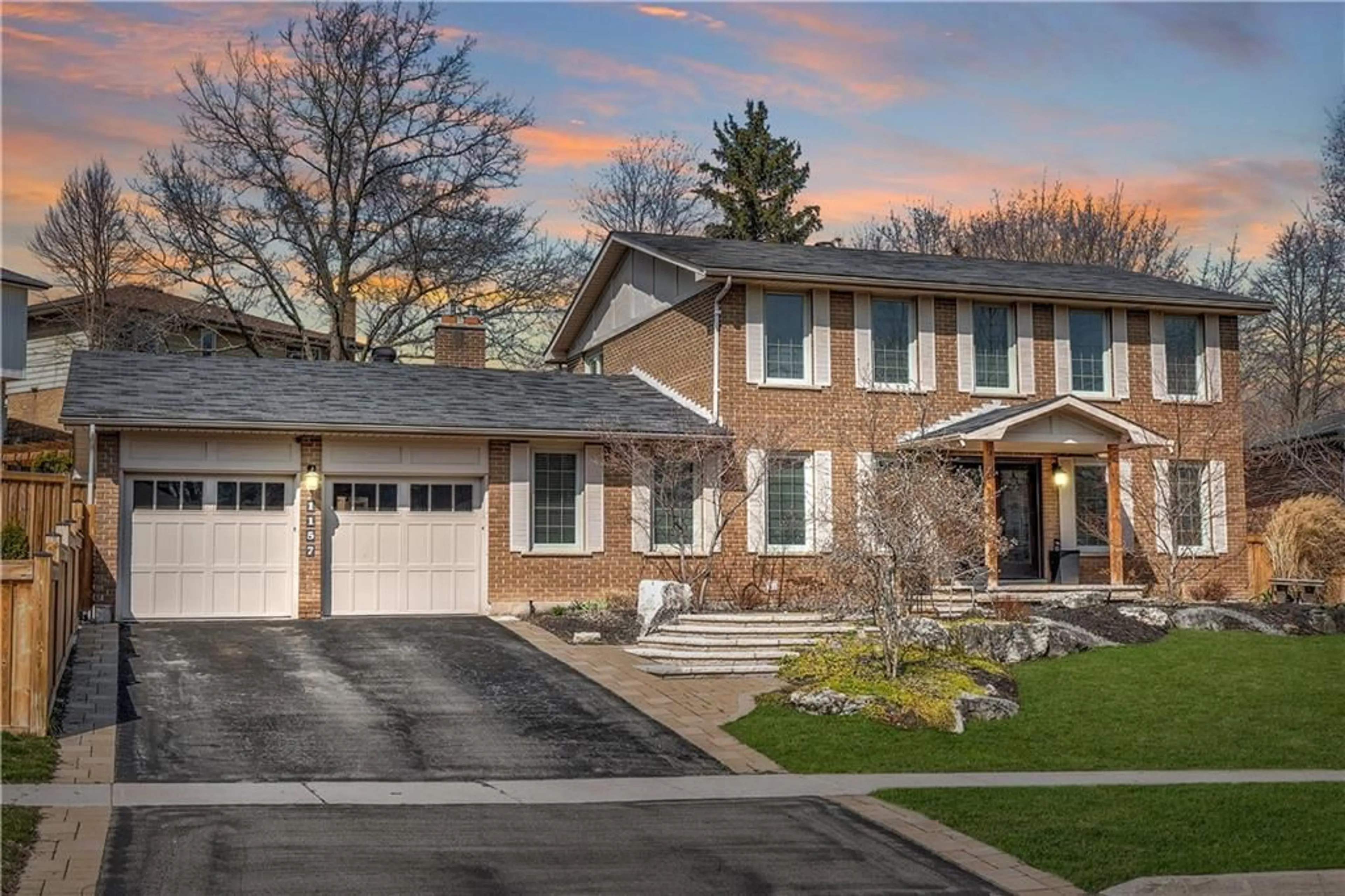 Home with brick exterior material for 1157 HAVENDALE Blvd, Burlington Ontario L7P 3K6