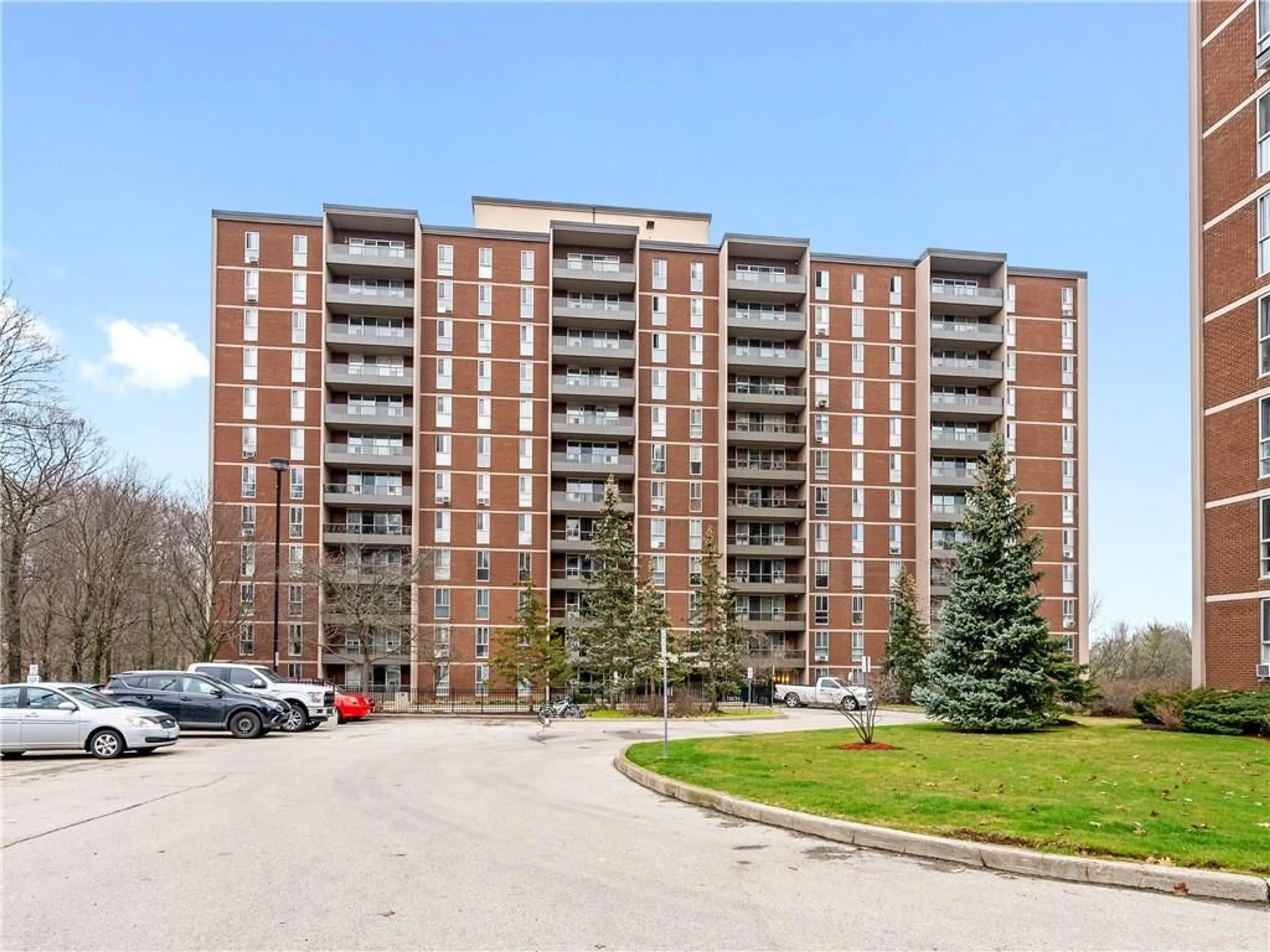 A pic from exterior of the house or condo for 1968 MAIN St #302, Hamilton Ontario L8S 1J7