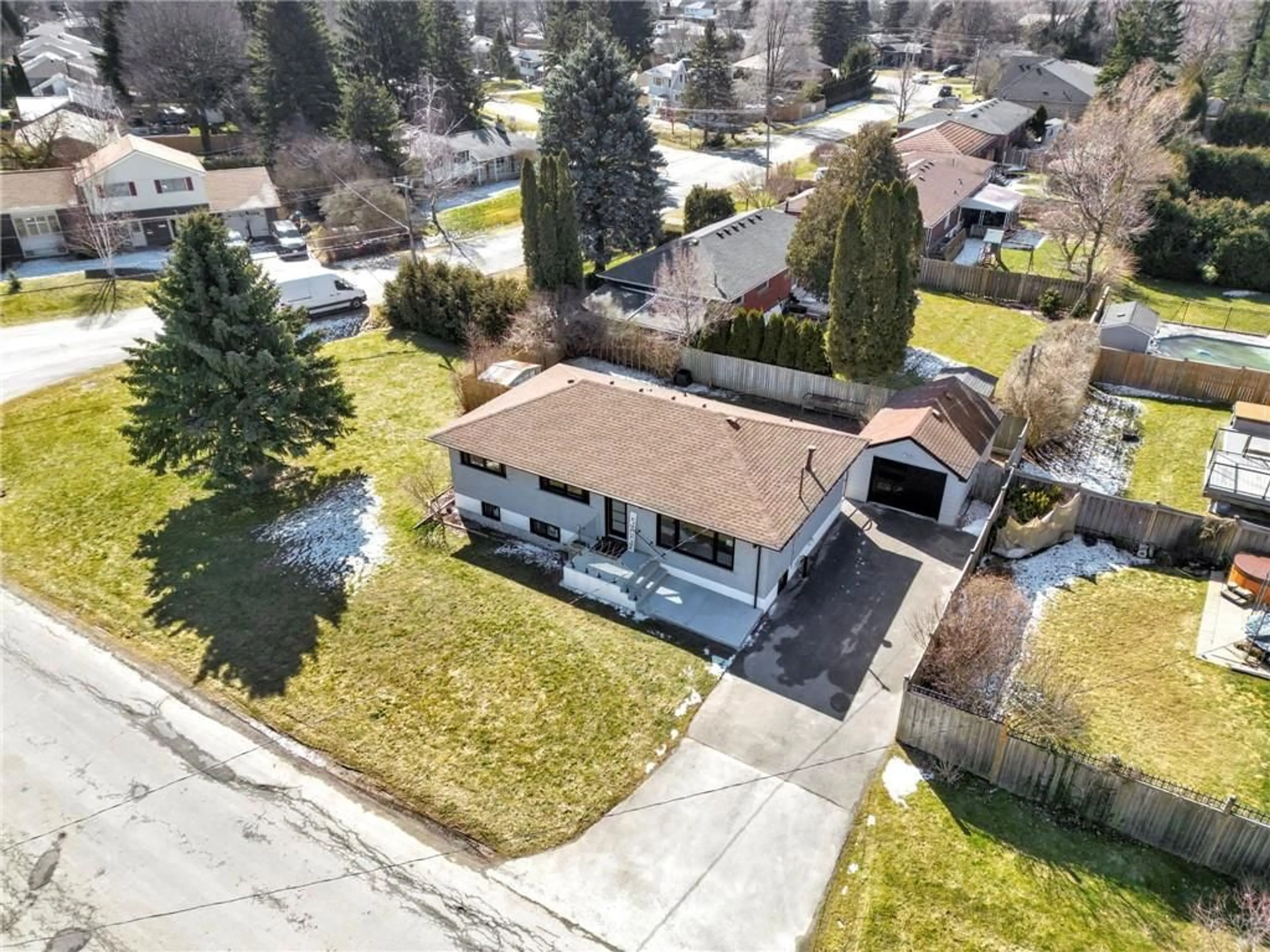 Frontside or backside of a home for 178 SEMINOLE Rd, Ancaster Ontario L9G 1Y8