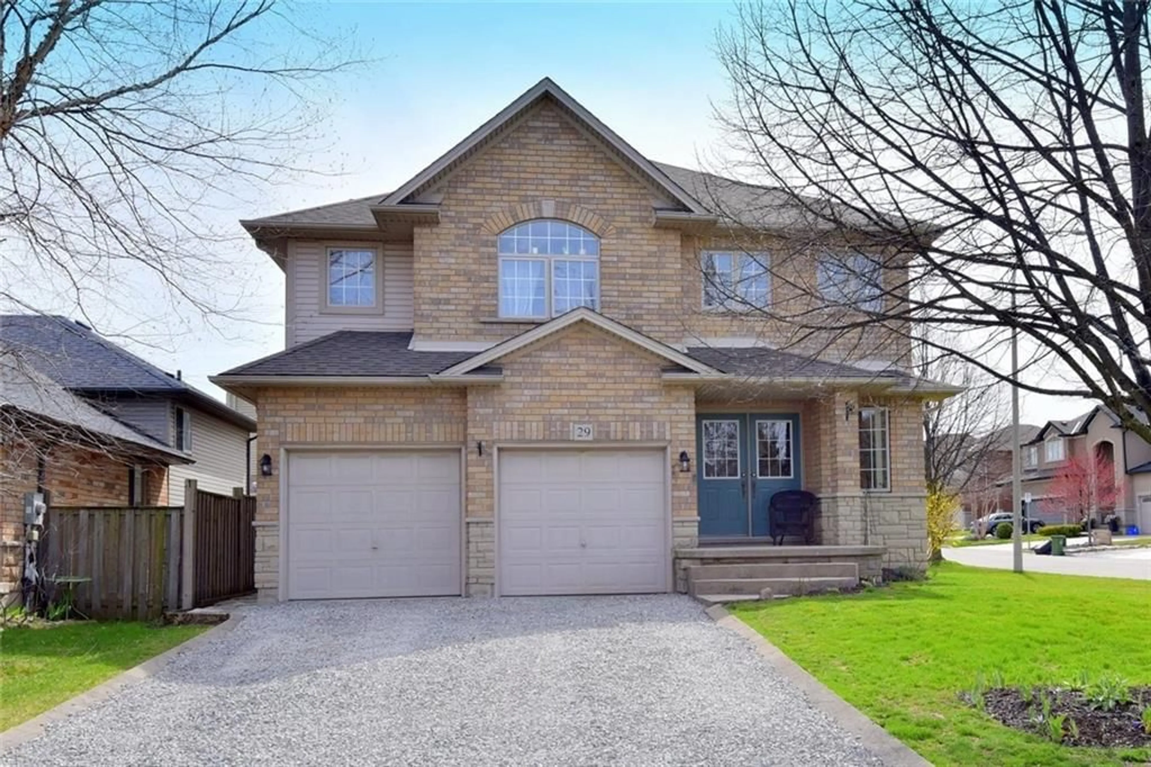 Frontside or backside of a home for 29 GRASSYPLAIN Dr, Hamilton Ontario L0R 1W0