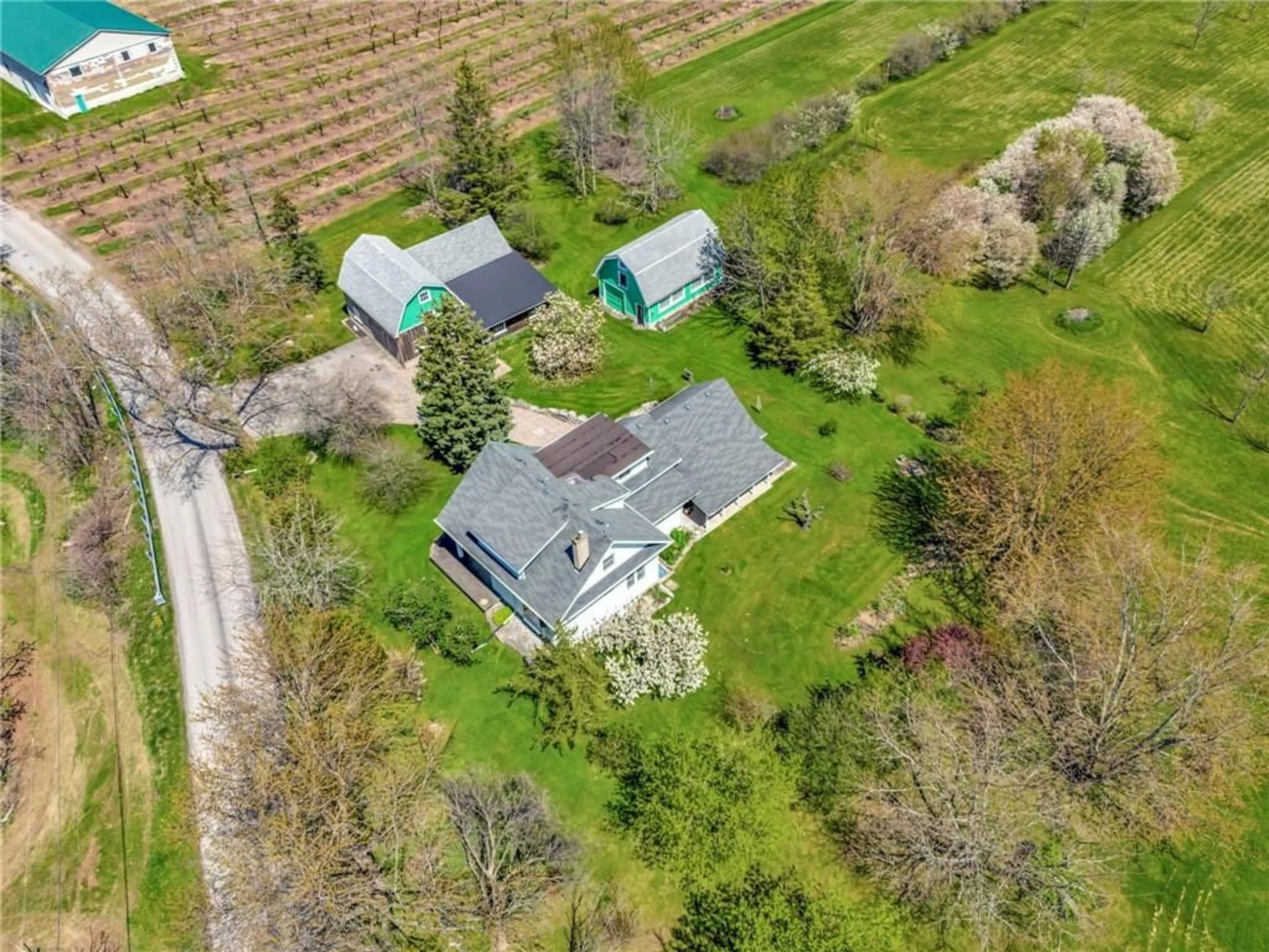 Cottage for 4575 Thirty Rd, Beamsville Ontario L0R 1B3