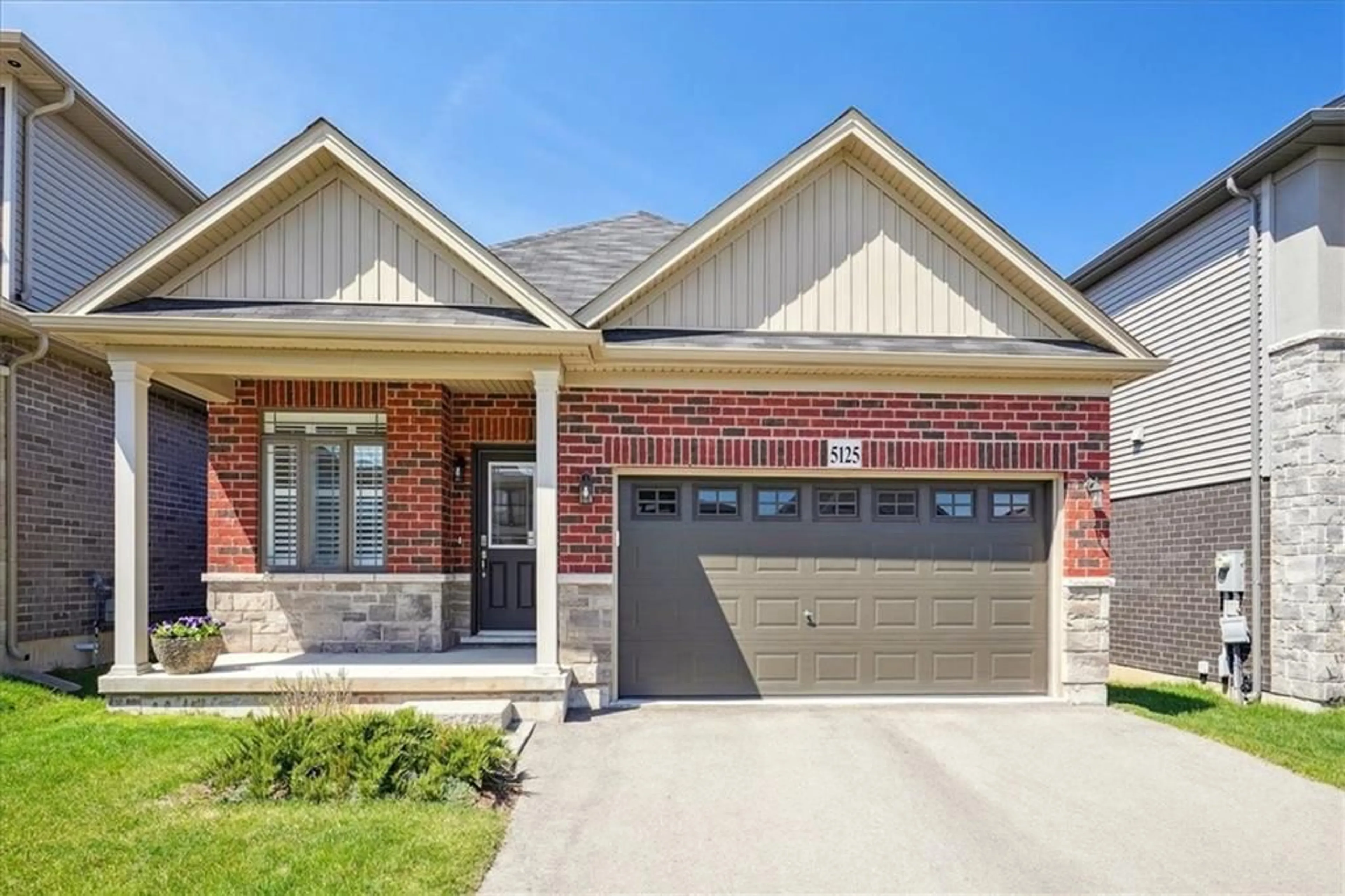 Home with brick exterior material for 5125 ROSE Ave, Beamsville Ontario L3J 0K1