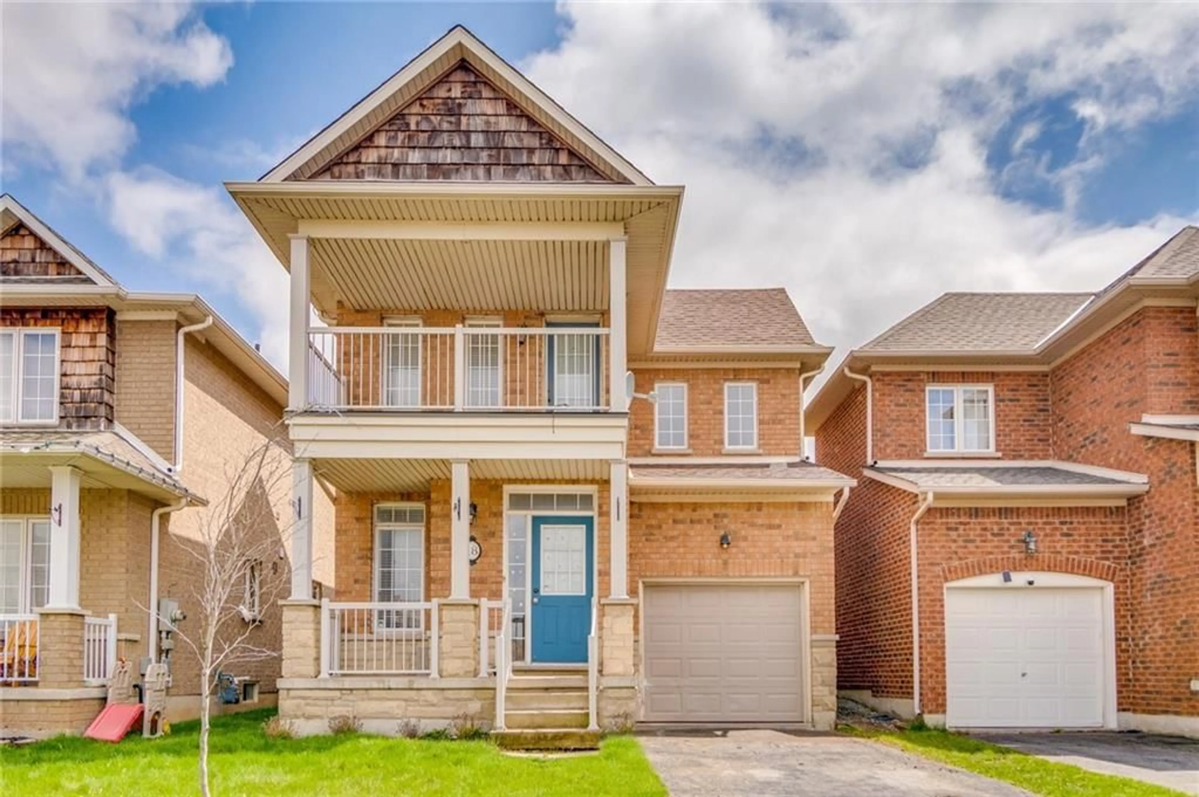 Frontside or backside of a home for 18 WESTHAMPTON Way, Stoney Creek Ontario L8E 6C8