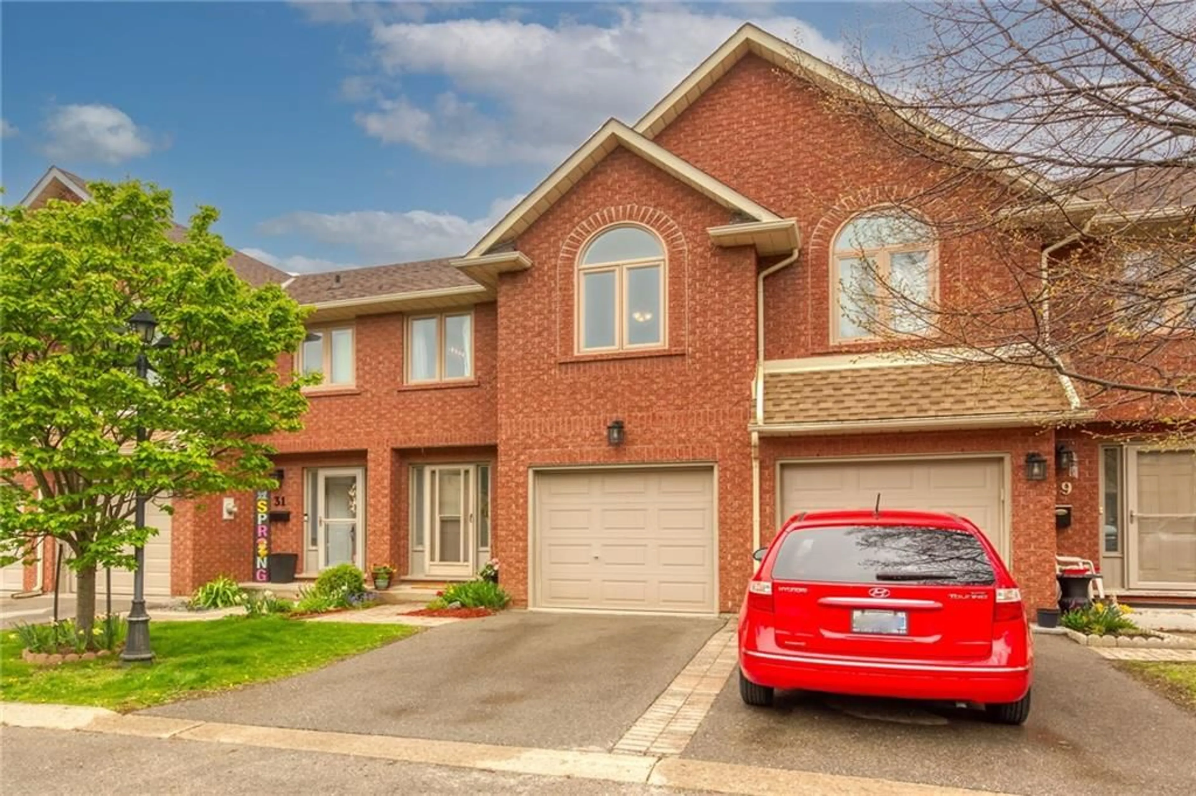 Home with brick exterior material for 502 BARTON St #30, Stoney Creek Ontario L8E 5B5