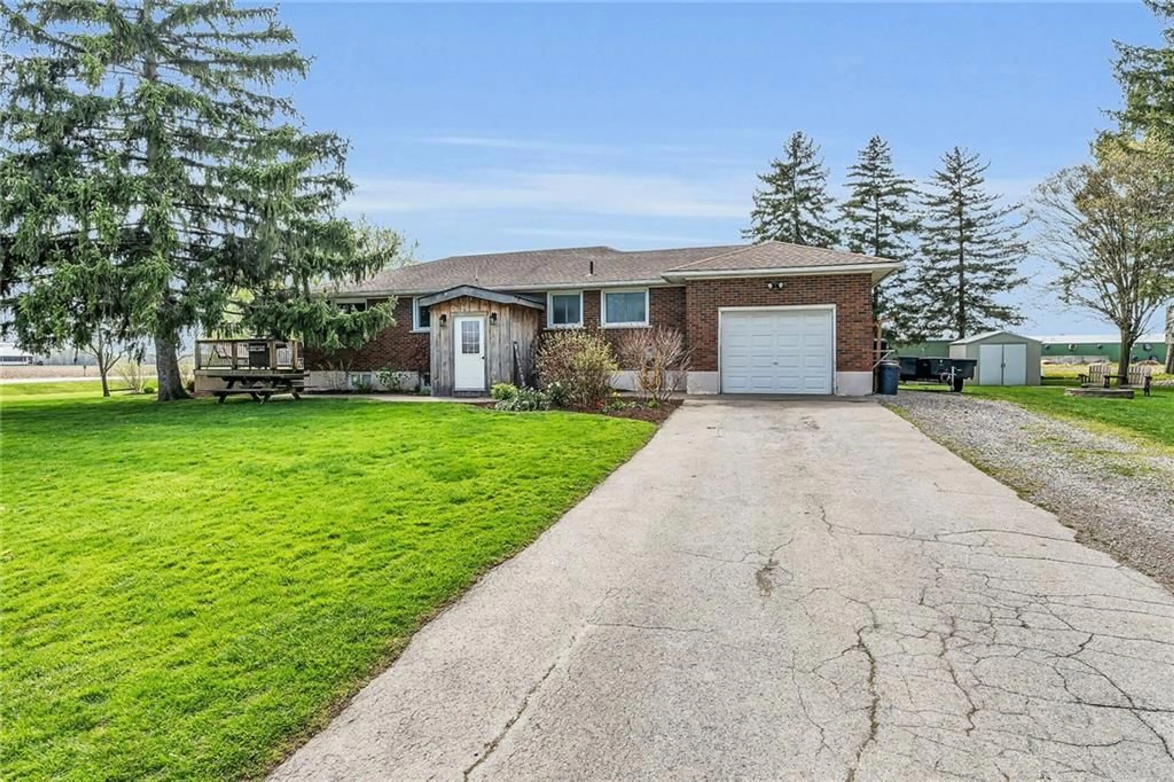 Frontside or backside of a home for 53408 MARR Rd, Wainfleet Ontario L0S 1V0