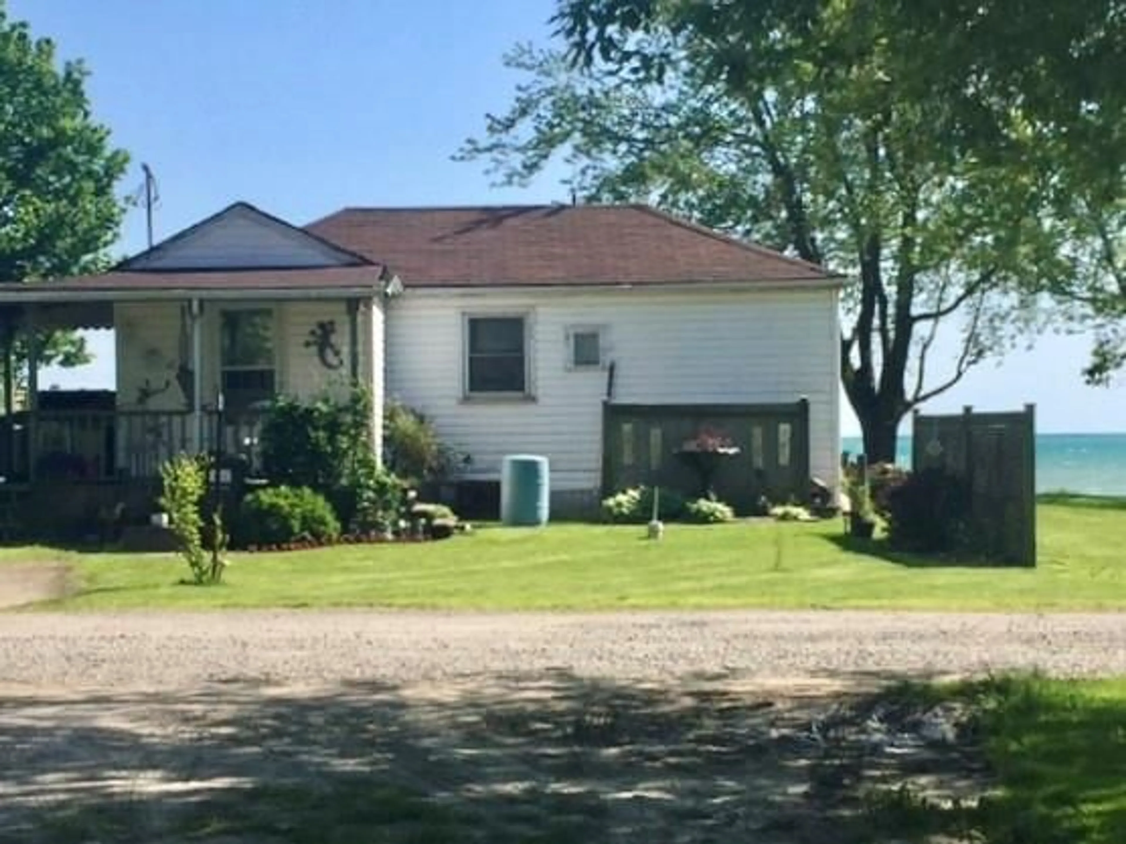 Frontside or backside of a home for 22 Hickory Beach Lane, Nanticoke Ontario N0A 1L0