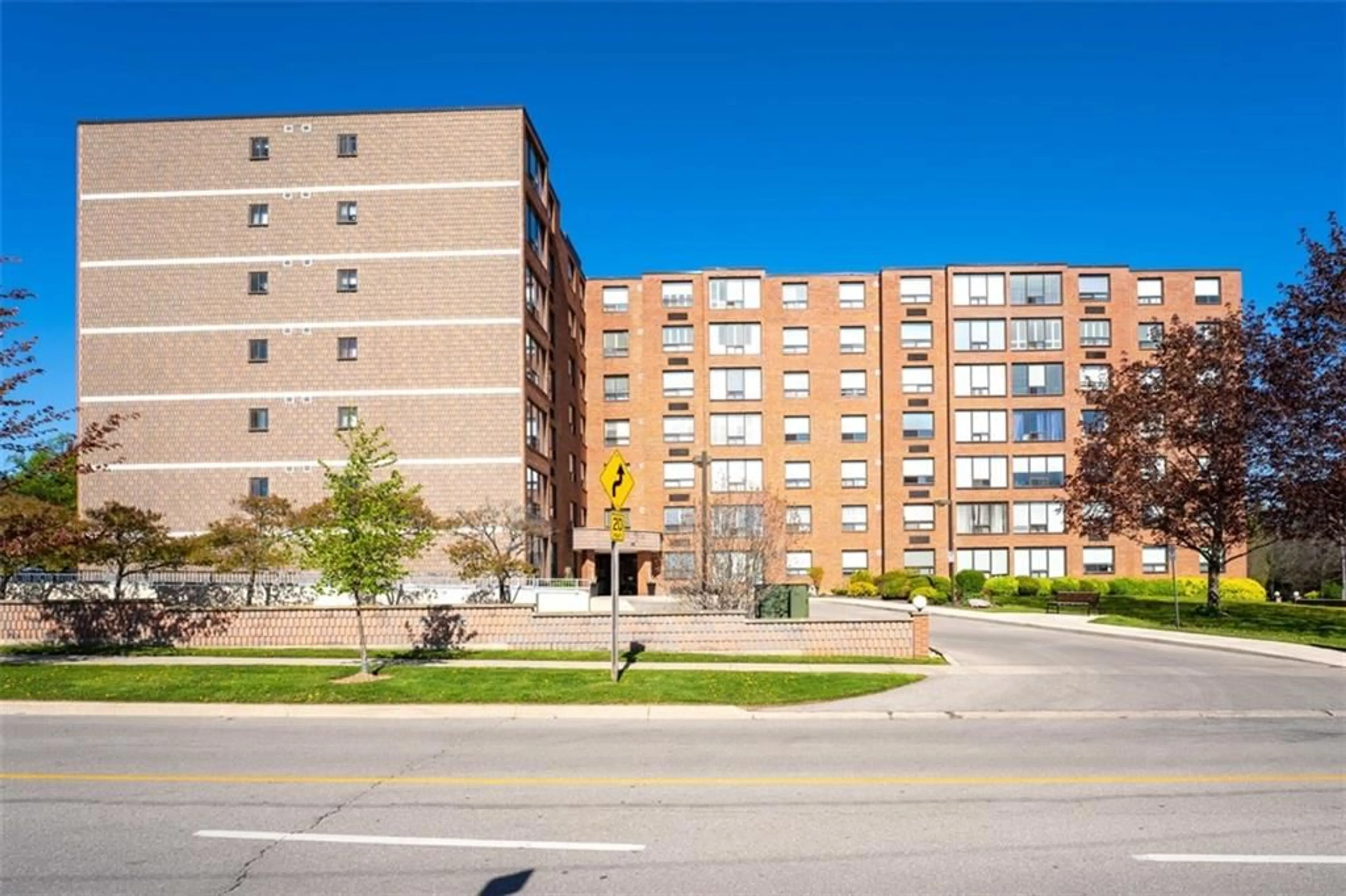 A pic from exterior of the house or condo for 99 Donn Ave #208, Hamilton Ontario L8G 5B2